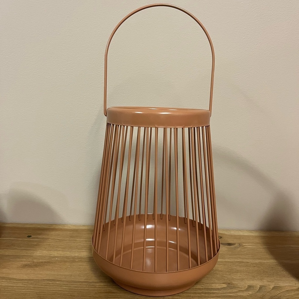 Clay Metal Spoke Lantern